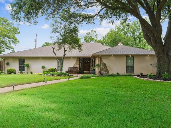 582 Perro Place, Highland Village, TX 75077