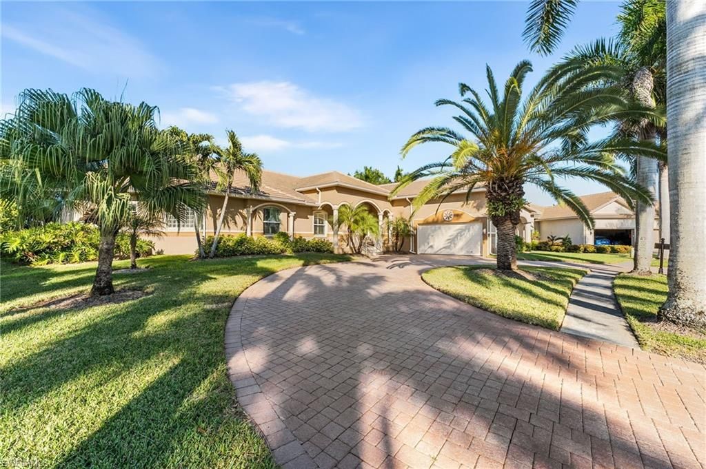 15600 Catalpa Cove Dr, Fort Myers, FL 33908 Photo