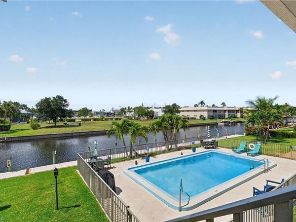 1022 SE 46th ST, Unit 2A, CAPE CORAL, FL 33904