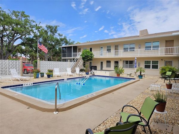 509 W VENICE AVENUE, Unit 102, VENICE, FL 34285