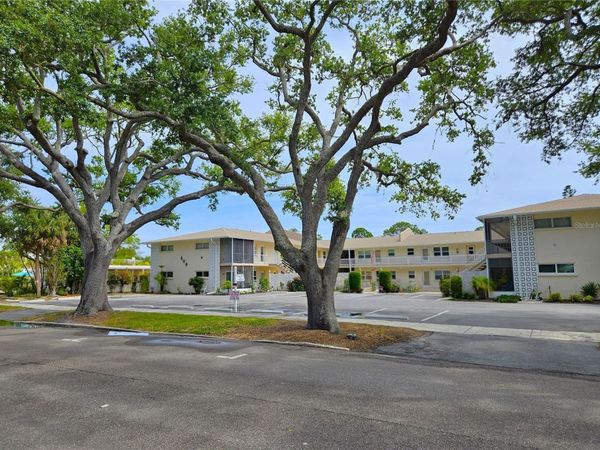 509 W VENICE AVENUE , Unit 102, VENICE, FL 34285