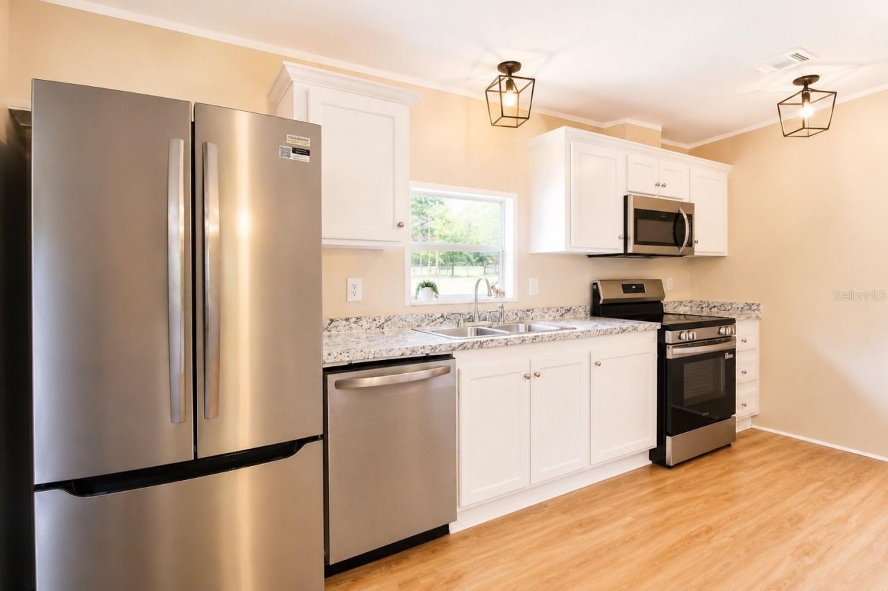 21313 NW 56th Place , Newberry, FL 32669 Photo