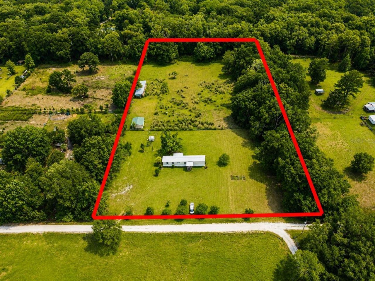 21313 NW 56th Place , Newberry, FL 32669 Photo
