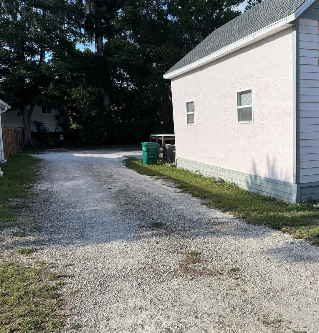 20707 Walnut Street, Dunnellon, FL 34431 Photo