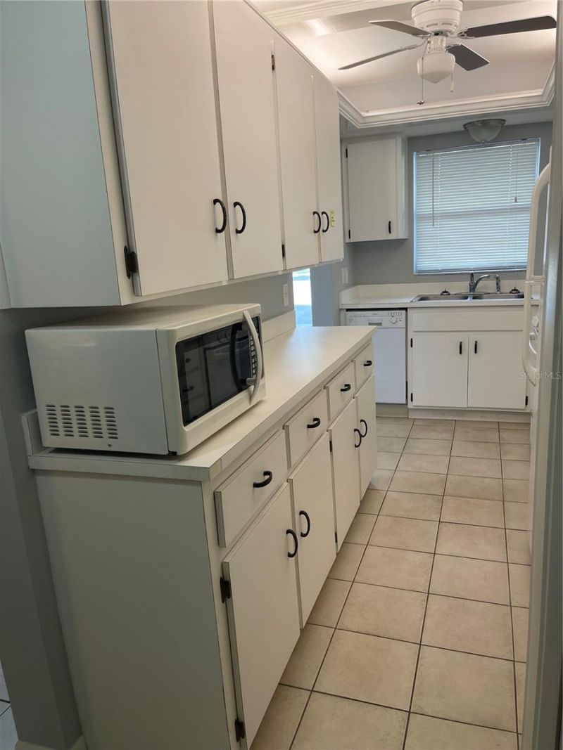 150 El Dorado , Unit 105, Winter Haven, FL 33884 Photo