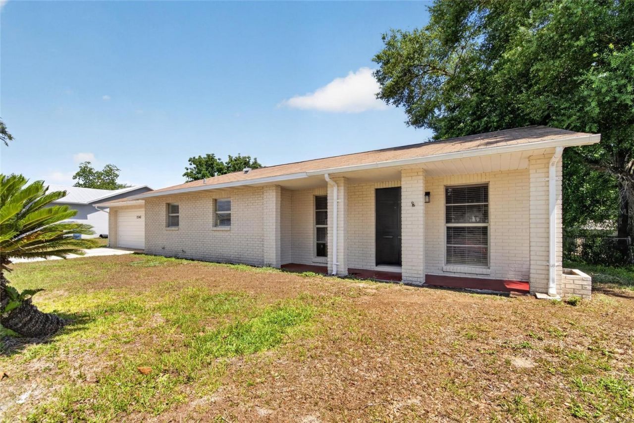 2340 Merrily Circle S, Seffner, FL 33584 Photo