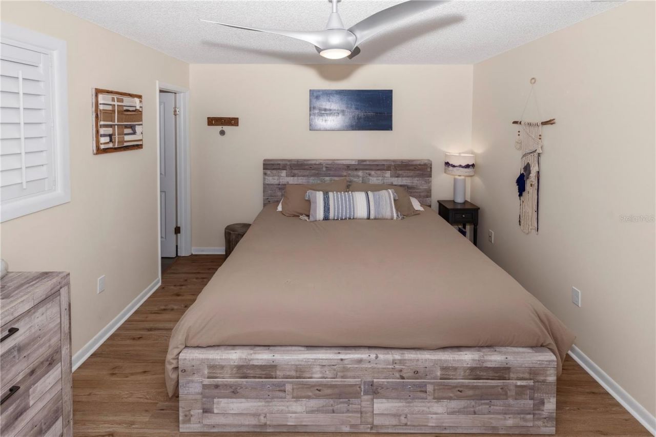6025 Shore Boulevard S, Unit 406, Gulfport, FL 33707 Photo