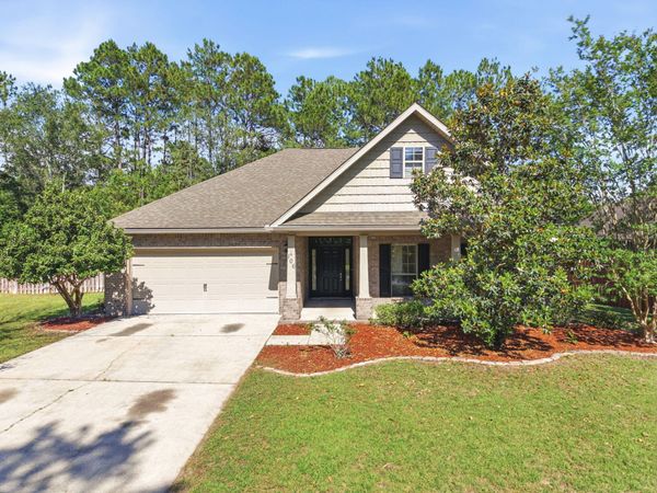 106 Crab Apple Avenue, Crestview, FL 32536