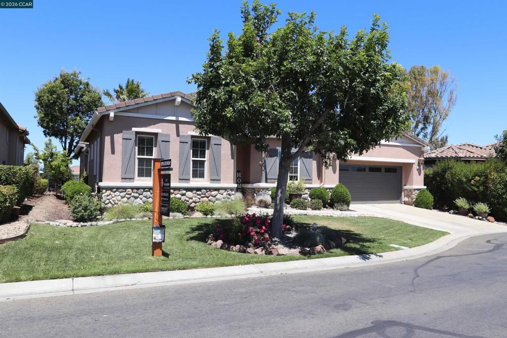 1185 Vintage Dr, Rio Vista, CA 94571 Main Photo