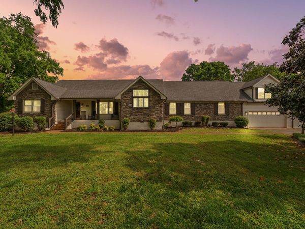 6476 Lickton Pike, Goodlettsville, TN 37072
