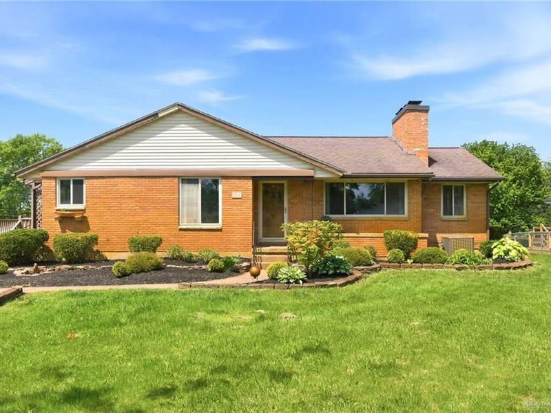 1961 N Longview Street, Beavercreek, OH 45432 Photo 1