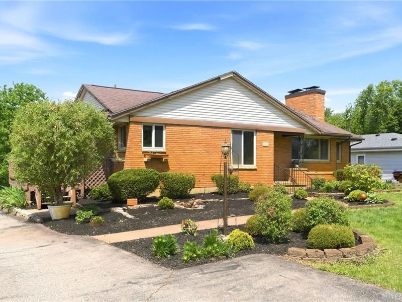 1961 N Longview Street, Beavercreek, OH 45432 Photo 3