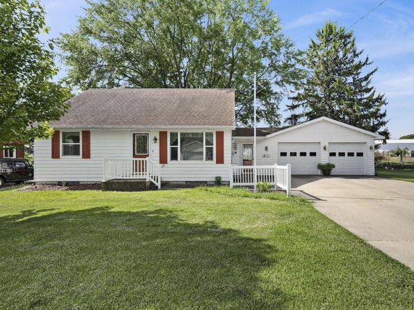 117 West Street, Dane, WI 53529