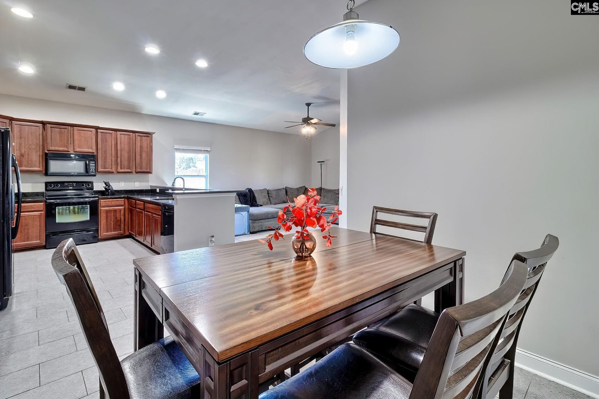 135 Fox Squirrel Circle  Photo 13