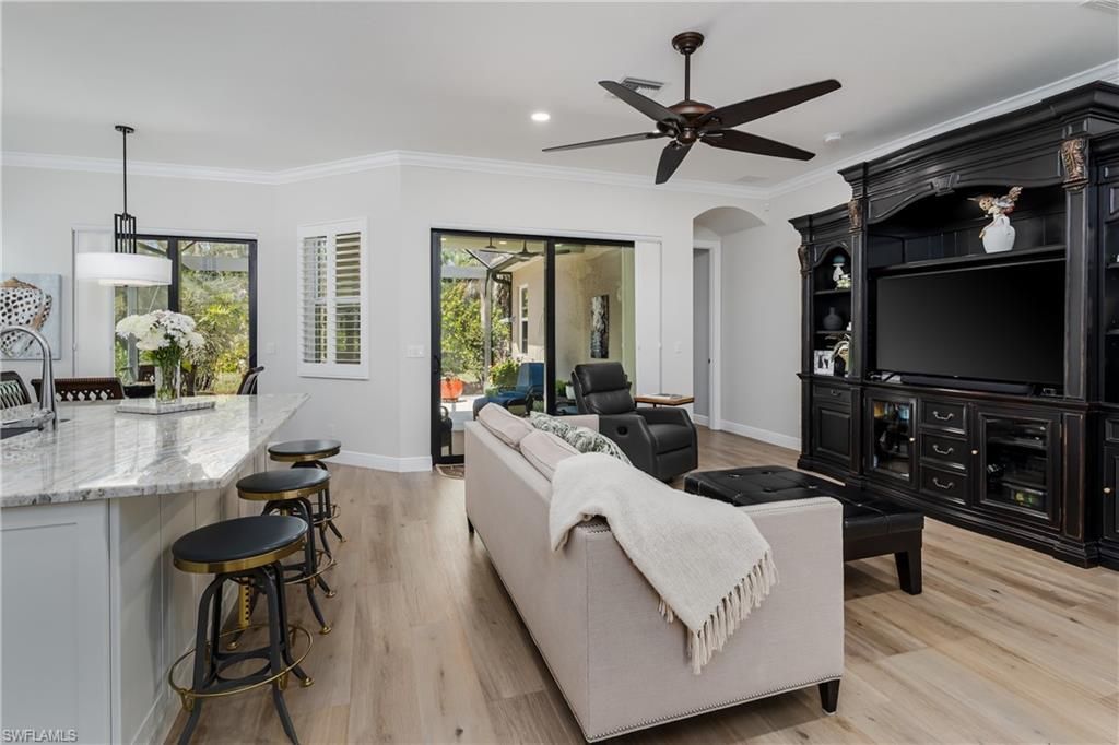 6495 Waverly Green Way , Naples, FL 34110 Photo