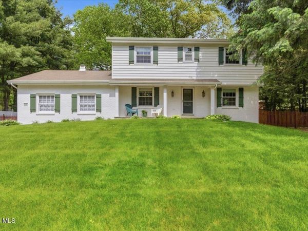 13 Sky Hollow Drive, Menands, NY 12204