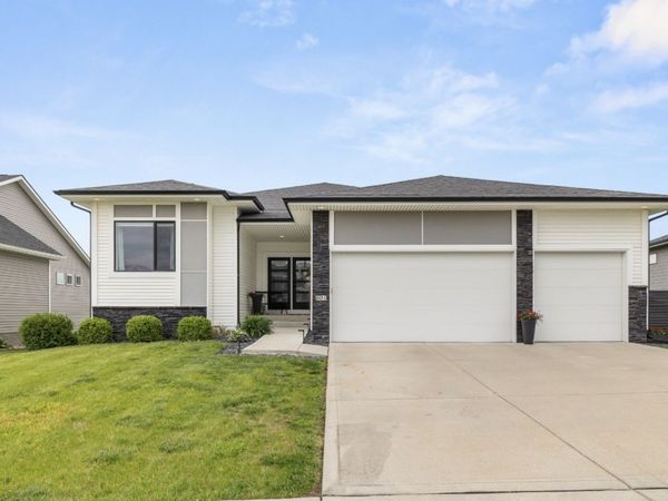 604 Meadow Road, Adel, IA 50003
