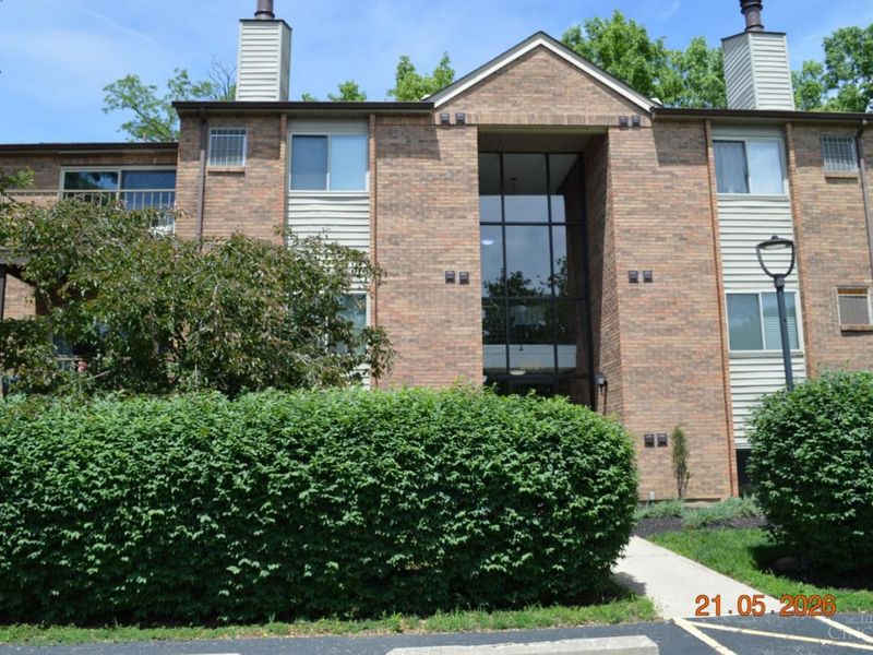 5981 Meadowcreek Drive, Unit 1, Miami Twp, OH 45150 Photo 1