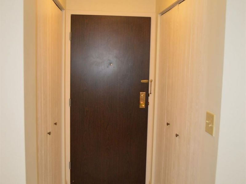5981 Meadowcreek Drive, Unit 1, Miami Twp, OH 45150 Photo 3