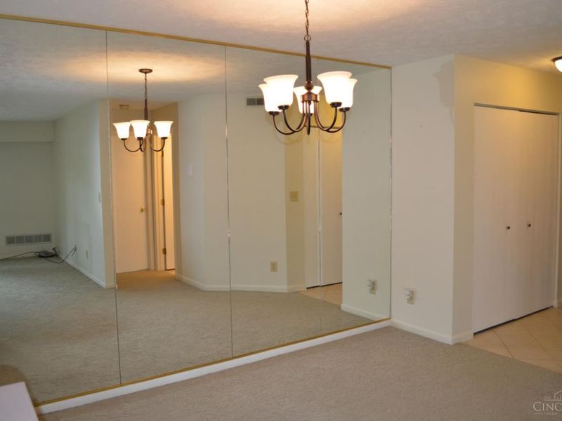 5981 Meadowcreek Drive, Unit 1, Miami Twp, OH 45150 Photo 6