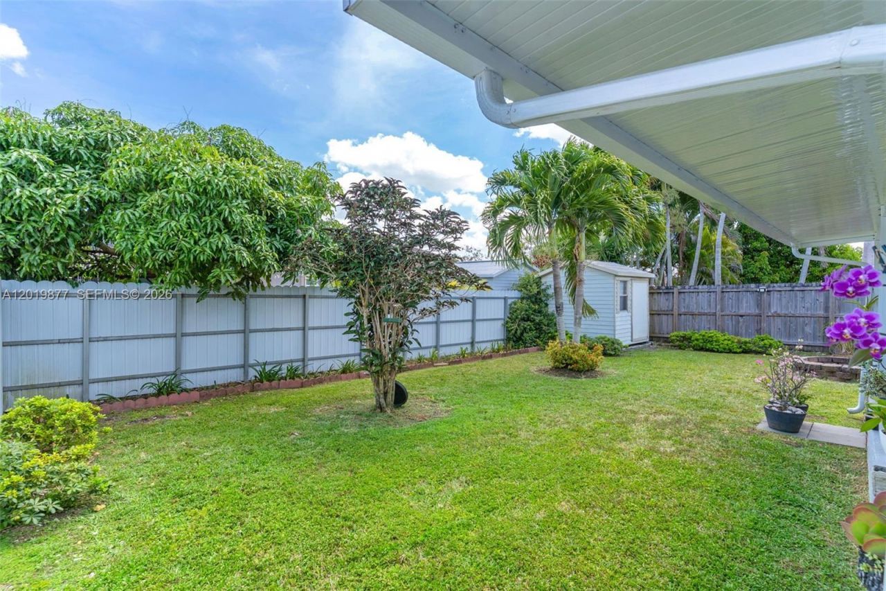 13520 SW 180th Ter , Miami, FL 33177 Photo