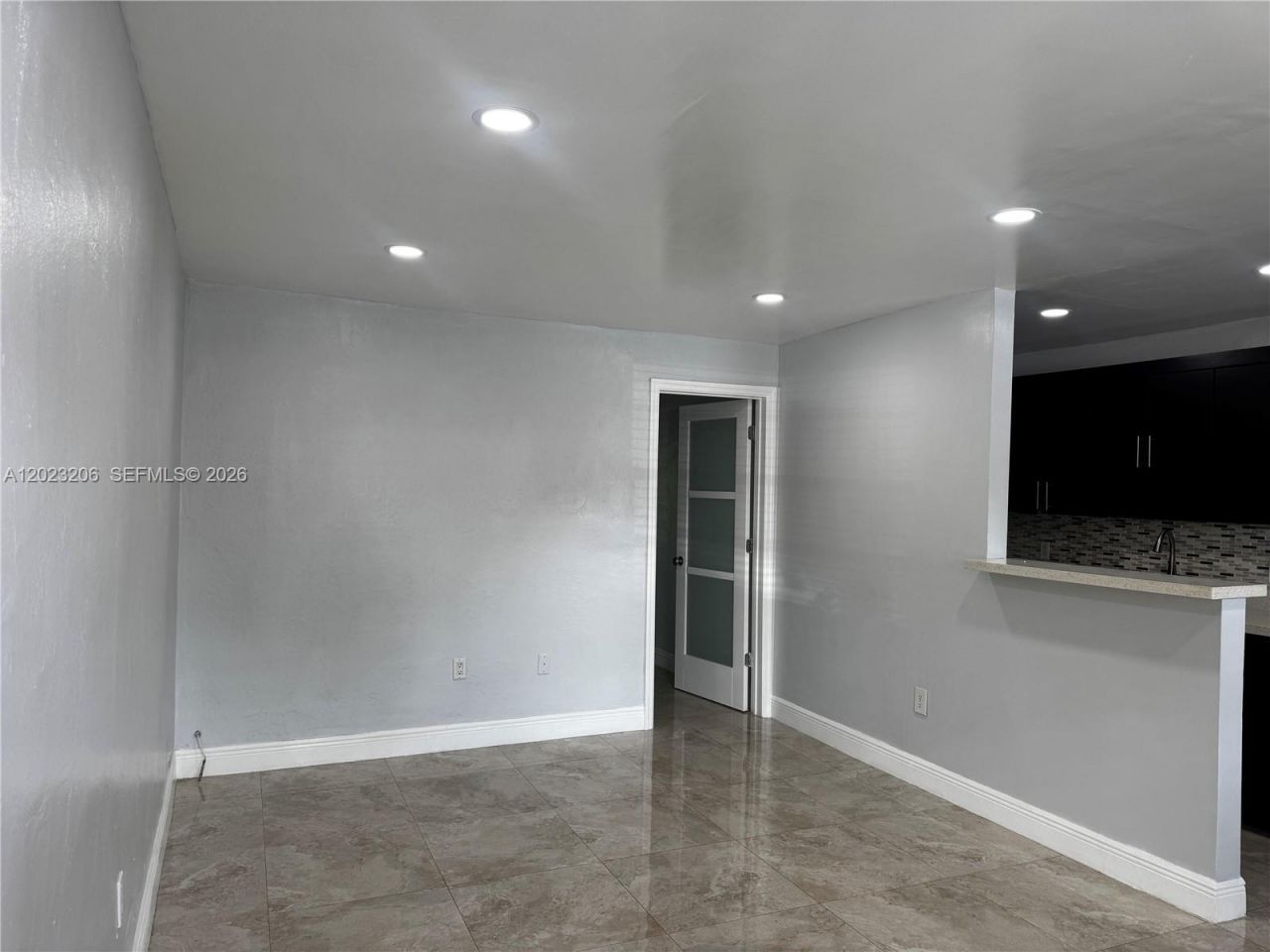 1860 Venice Park Dr, Unit 107, North Miami, FL 33181 Photo