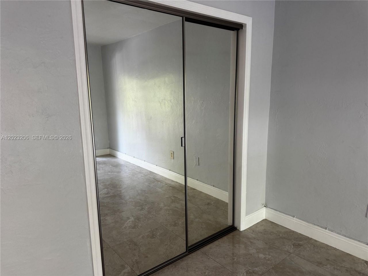 1860 Venice Park Dr, Unit 107, North Miami, FL 33181 Photo