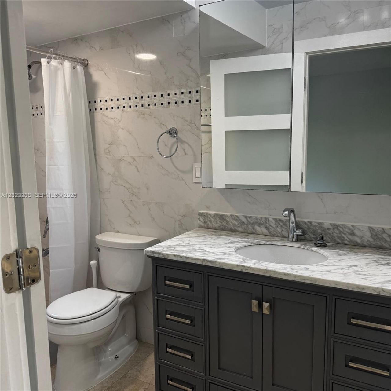 1860 Venice Park Dr, Unit 107, North Miami, FL 33181 Photo