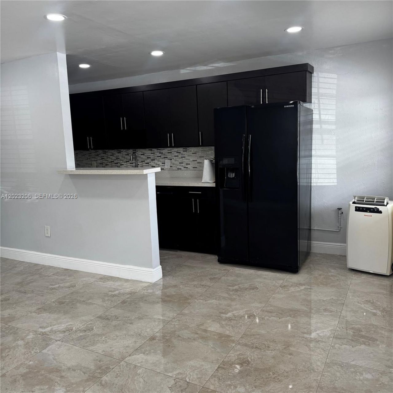 1860 Venice Park Dr, Unit 107, North Miami, FL 33181 Photo