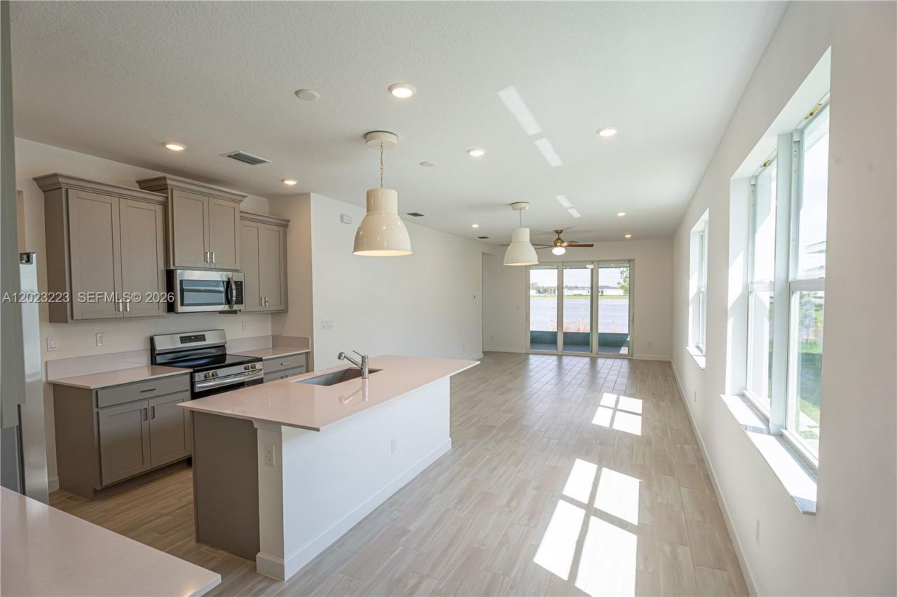 3506 Harborside Ave , Fort Pierce, FL 34946 Photo