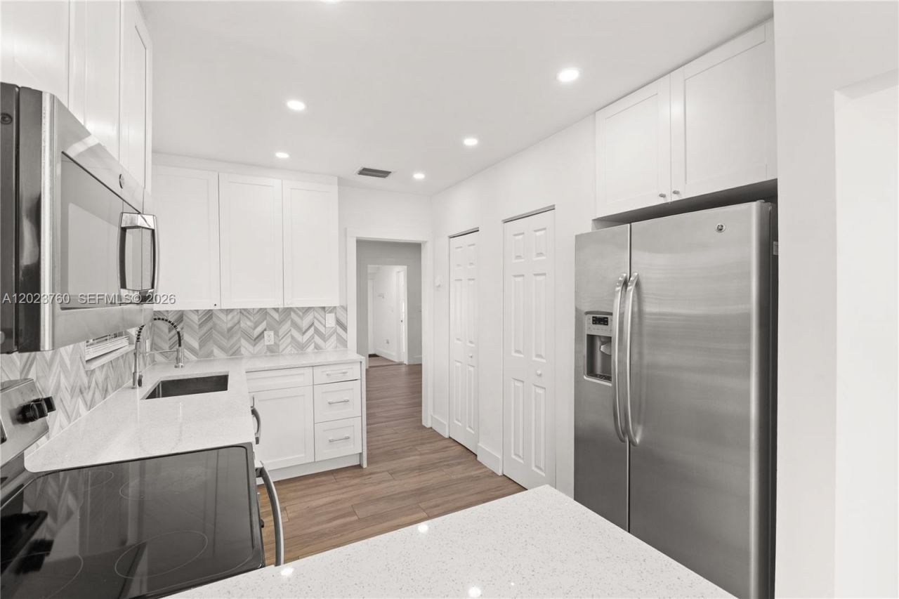 900 Tangier St, Coral Gables, FL 33134 Photo
