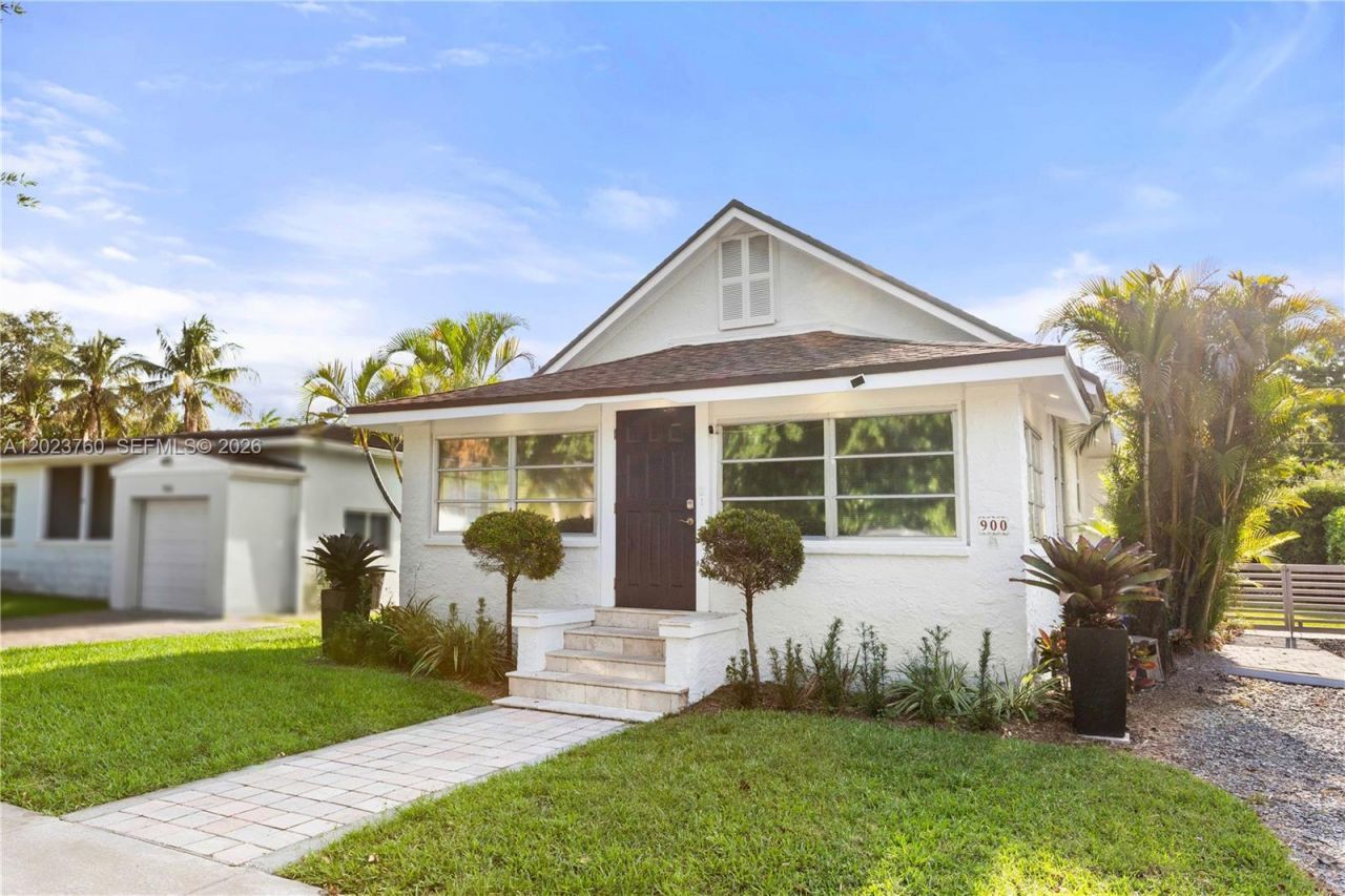900 Tangier St, Coral Gables, FL 33134 Photo