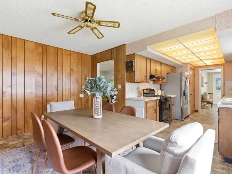 1461 Ridgeview Road, Columbus, OH 43221 Photo 17