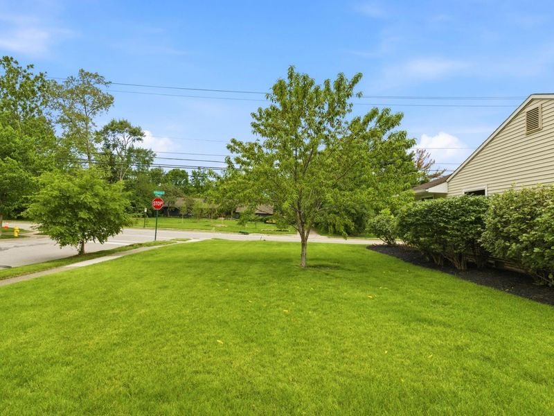1461 Ridgeview Road, Columbus, OH 43221 Photo 6