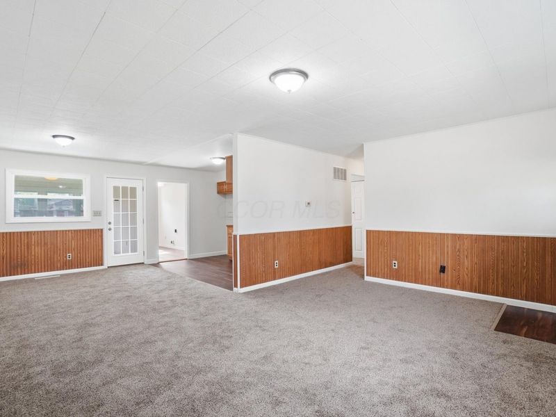 4330 Ashgrove Drive , Grove City, OH 43123 Photo 7