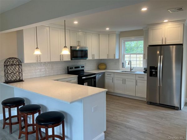 36 William Street, Copiague, NY 11726