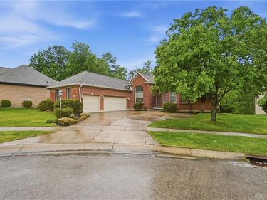 3947 Liam Court, Bellbrook, OH 45305