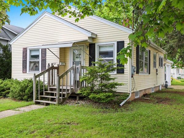 524 6TH STREET, Menasha, WI 54952