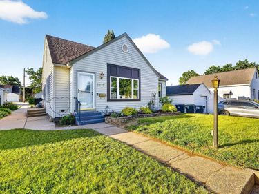 2219 Jackson Street, La Crosse, WI 54601