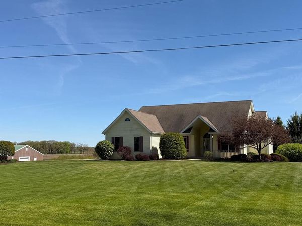22939 W Overson ROAD, Union Grove, WI 53182