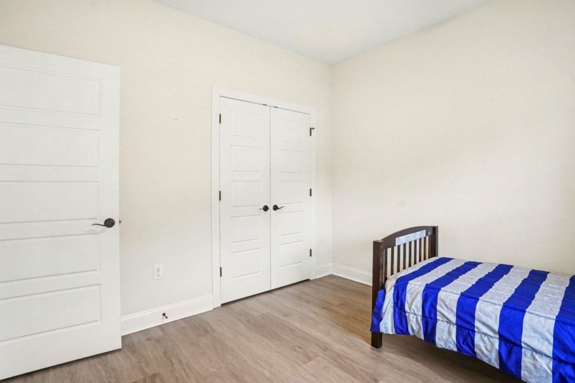 1018 Dublin Dr. Photo 20
