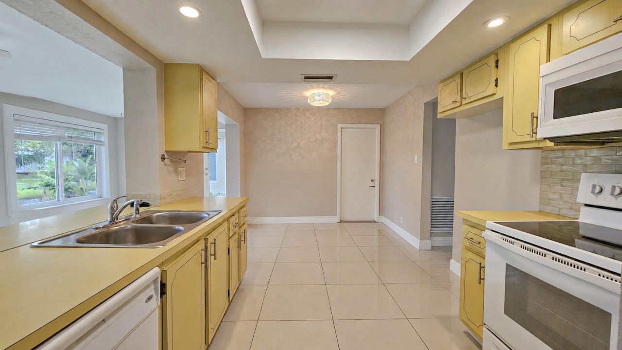 7180 NW 10th Court, Margate, FL 33063 Photo
