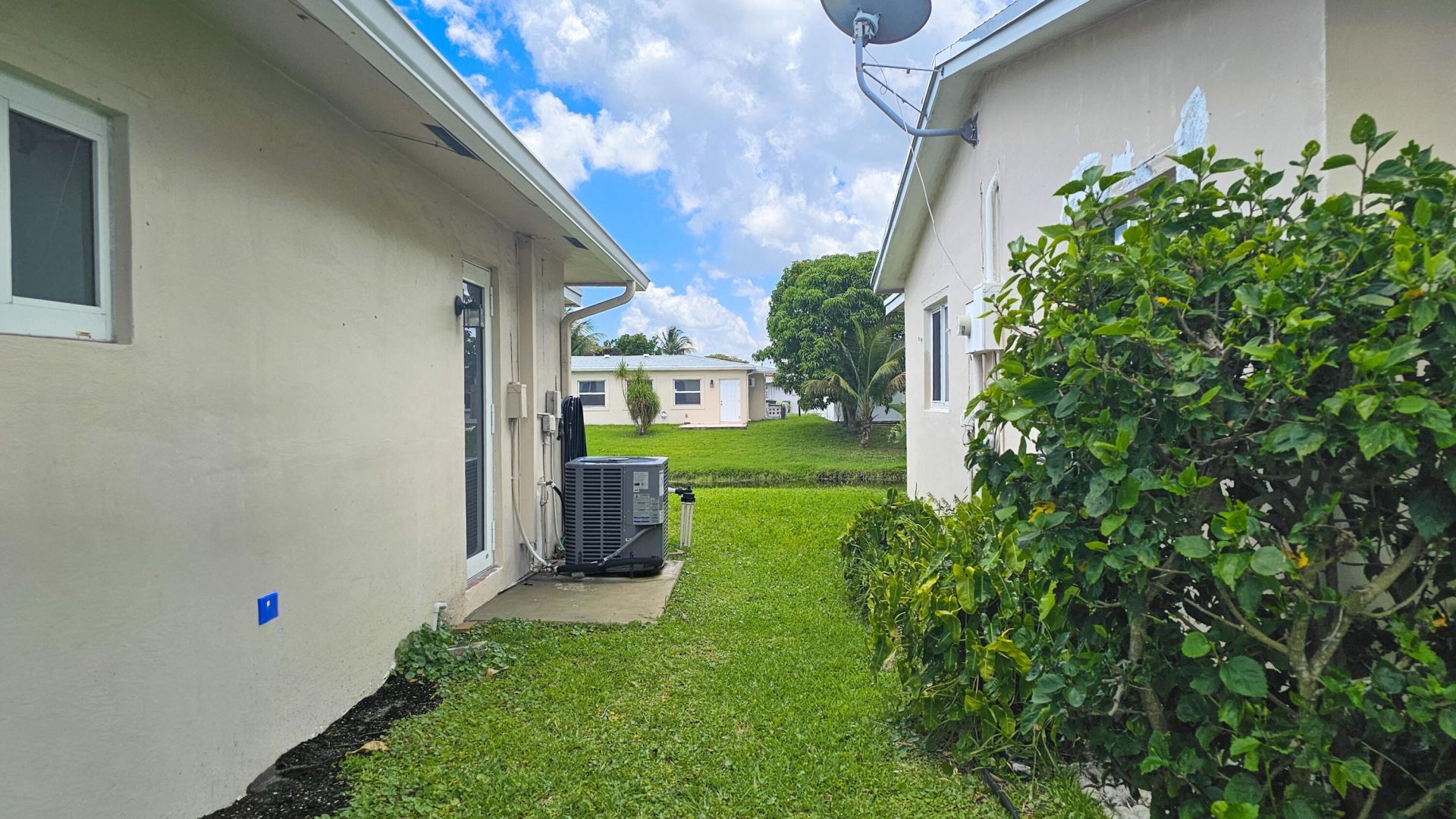 7180 NW 10th Court, Margate, FL 33063 Photo
