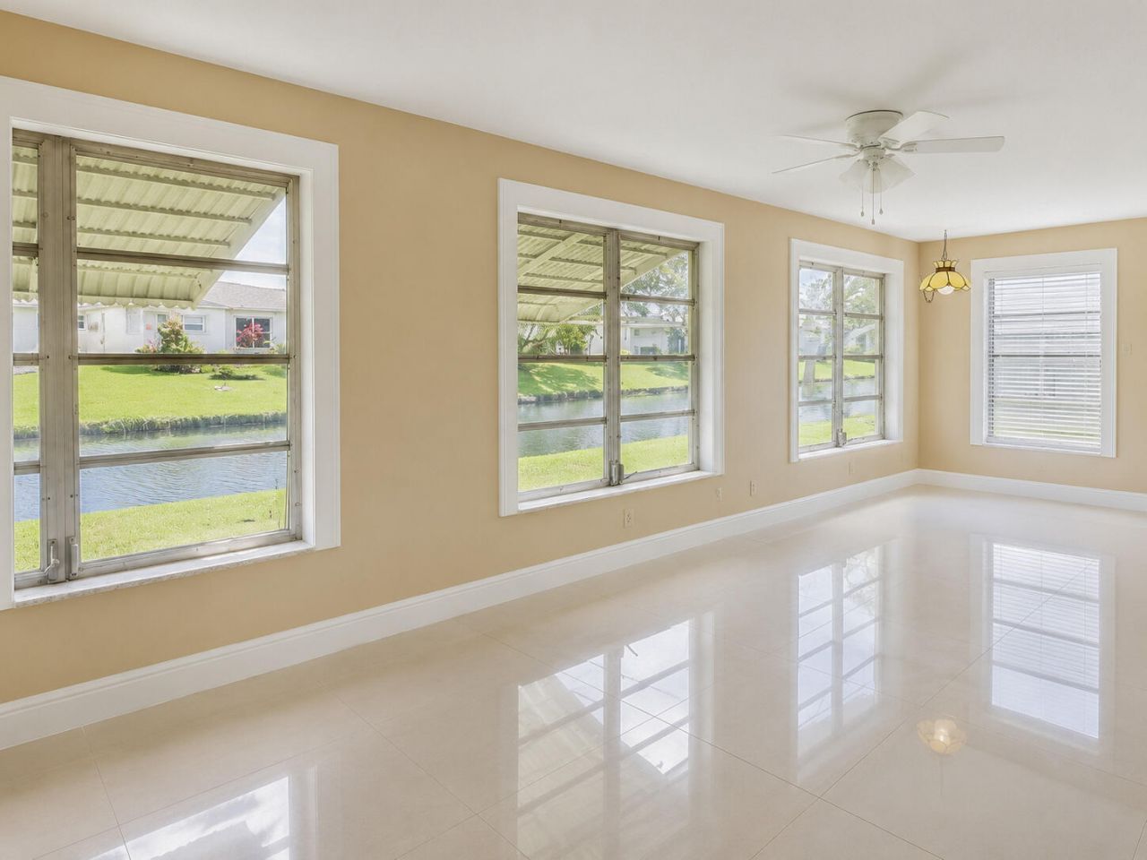 7180 NW 10th Court, Margate, FL 33063 Photo