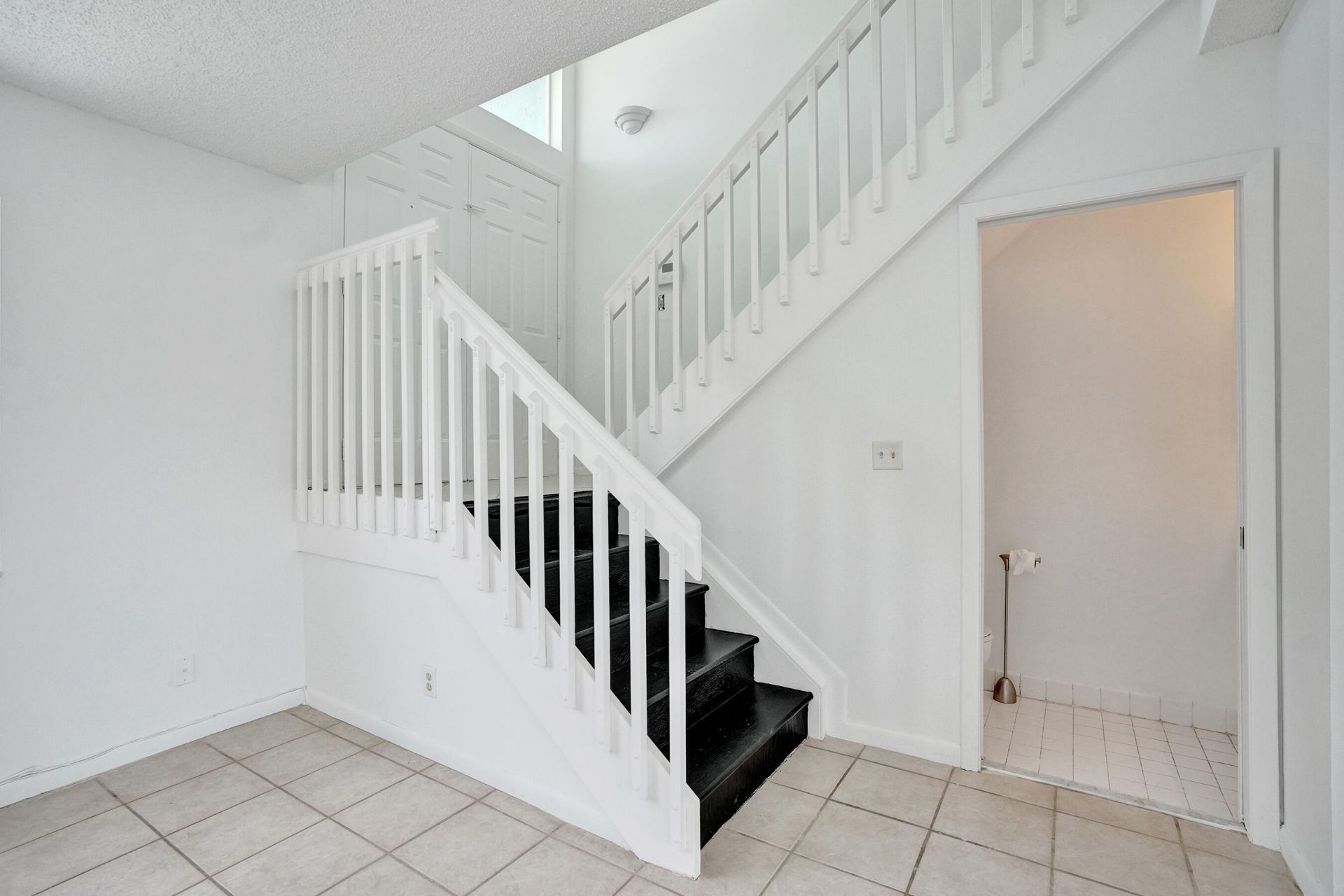 6733 Bayfront Drive, Margate, FL 33063 Photo