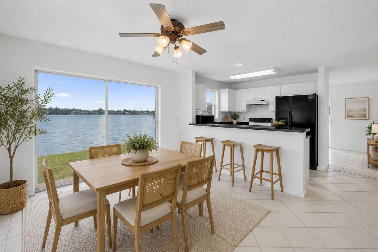 6733 Bayfront Drive, Margate, FL 33063 Photo