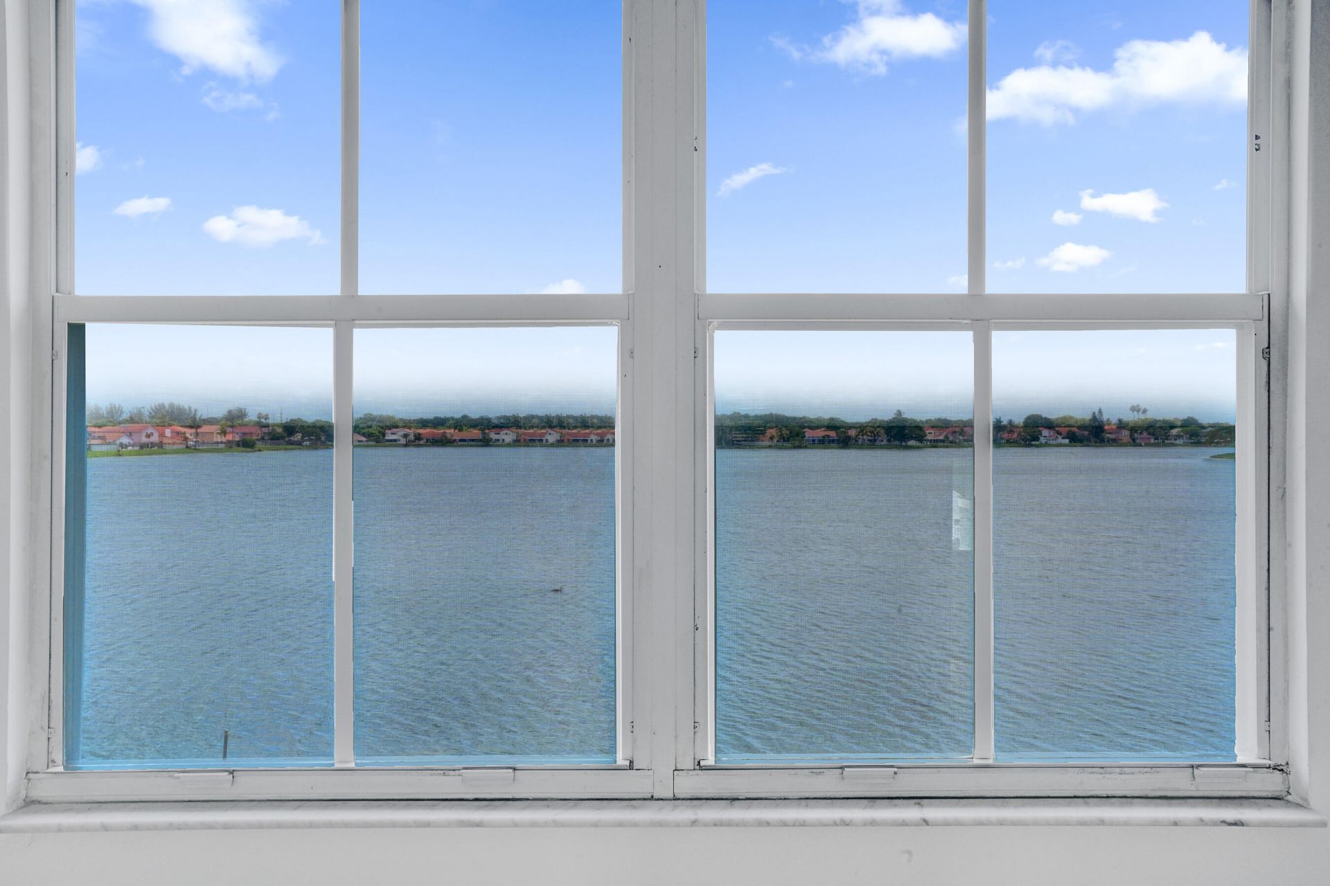 6733 Bayfront Drive, Margate, FL 33063 Photo