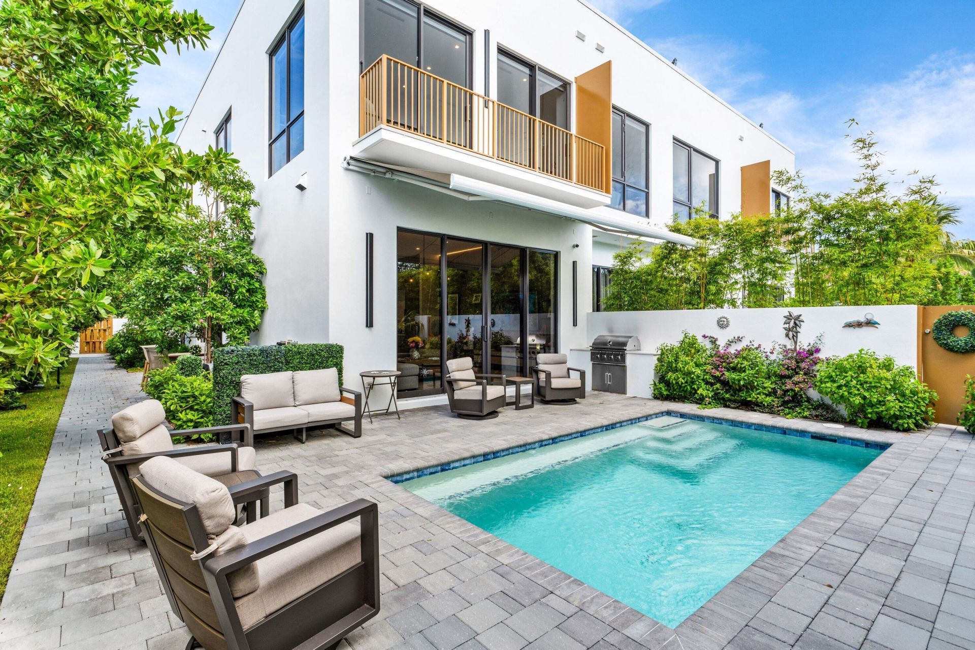 917 NE 8th Avenue, Delray Beach, FL 33483 Photo