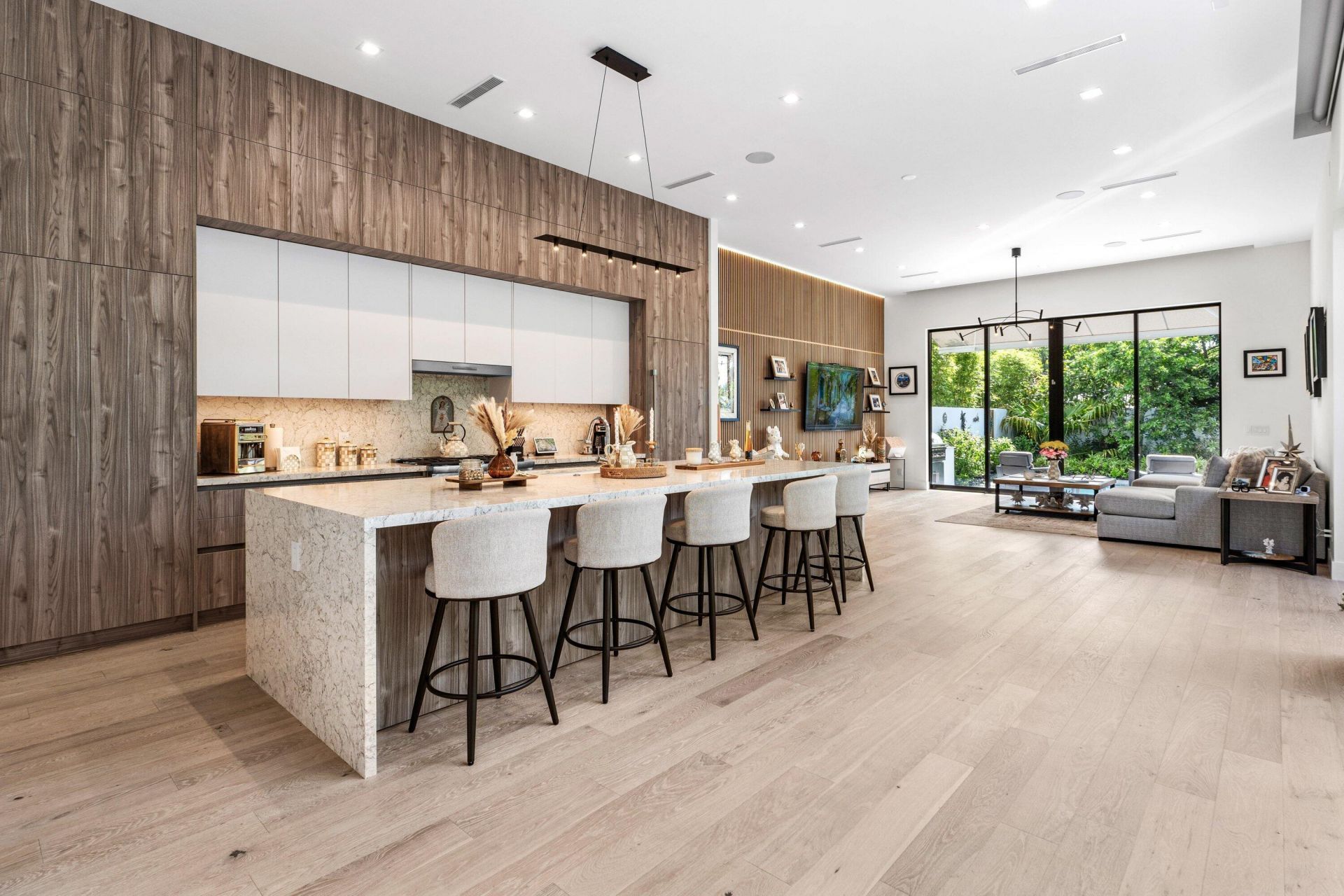 917 NE 8th Avenue, Delray Beach, FL 33483 Photo
