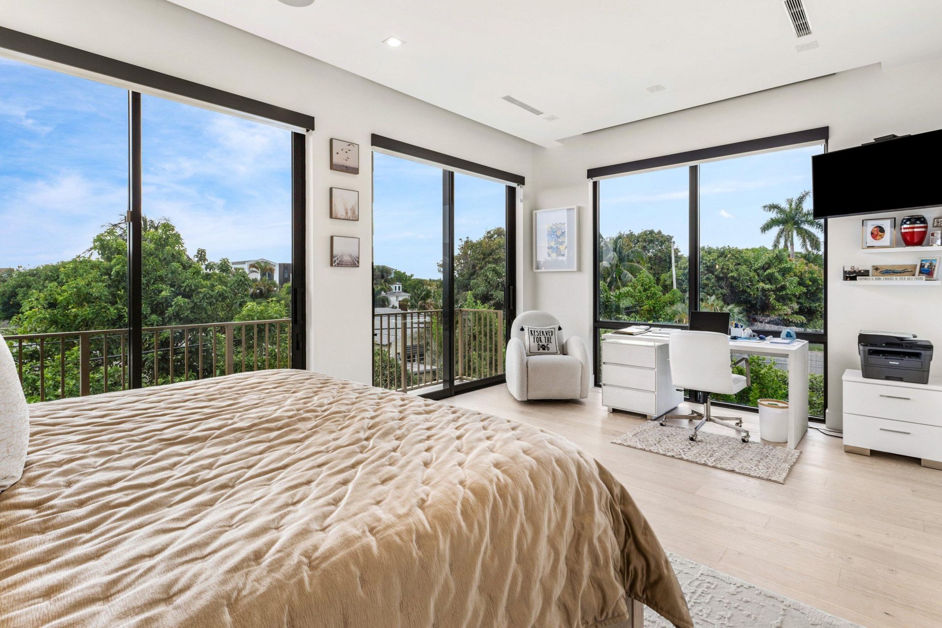 917 NE 8th Avenue, Delray Beach, FL 33483 Photo